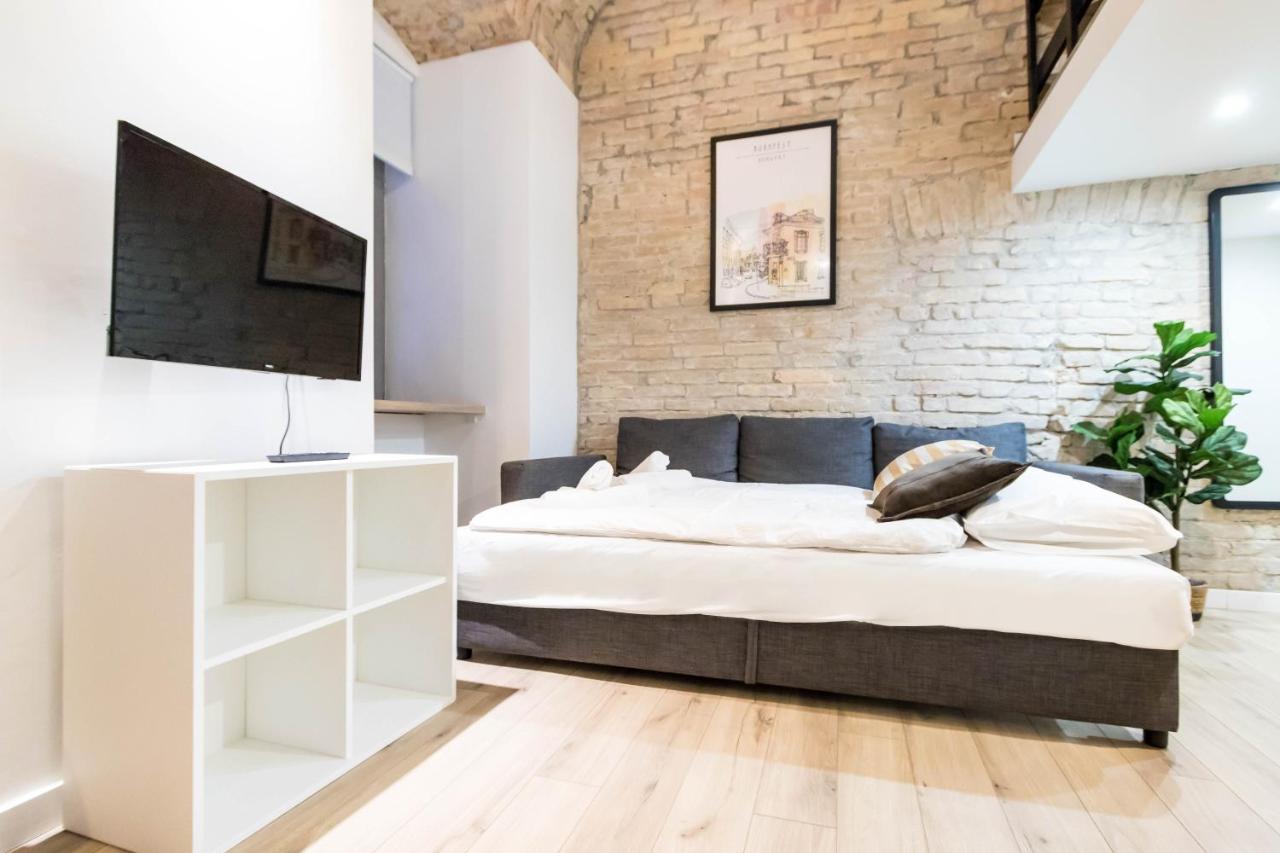 Kiraly Downtown Studio — Fotók 3